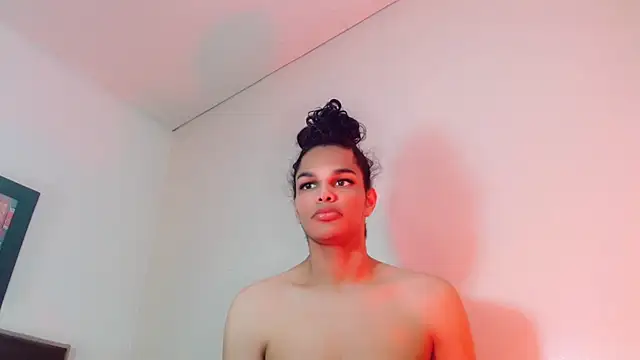 Snapshot of Zonce_shimer chatting on 18, 2, 2026 Zonce shimer online show from 18, 2, 2026