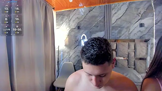 Manson and Zoe online show from 5, 3, 2026