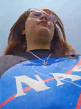 Mari-98 online show from 4, 4, 2026