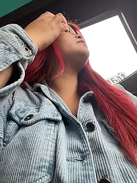 Snapshot of Lia-Moon77 chatting on 24, 2, 2026 Lia-Moon77 online show from 24, 2, 2026