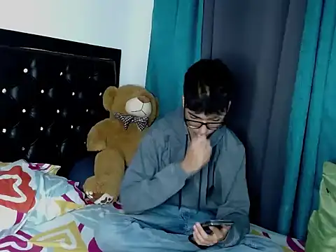 gabriel x18 online show from 7, 2, 2026