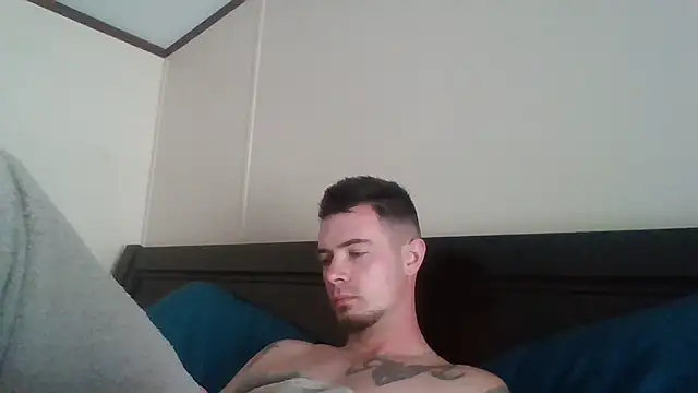 midnightsinz online show from 7, 4, 2026