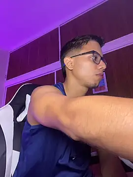 Snapshot of Gael_Velaryx chatting on 6, 2, 2026 Gael Velaryx online show from 6, 2, 2026