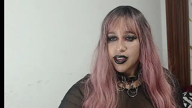 Snapshot of valen_ros chatting on 1, 3, 2026 valen ros online show from 1, 3, 2026