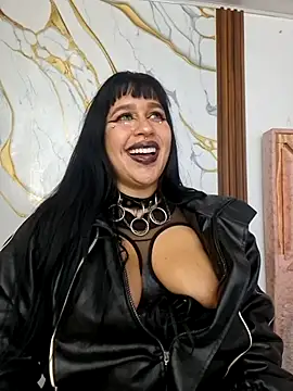 Snapshot of valen_ros chatting on 13, 7, 2026 valen ros online show from 13, 7, 2026