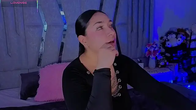 Snapshot of Grecia_Valmont chatting on 27, 2, 2026 Grecia Valmont online show from 27, 2, 2026