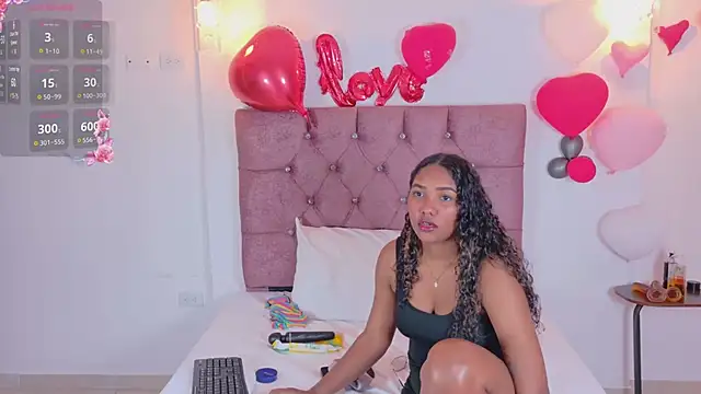 Snapshot of xblack_moon chatting on 27, 2, 2026 xblack moon online show from 27, 2, 2026