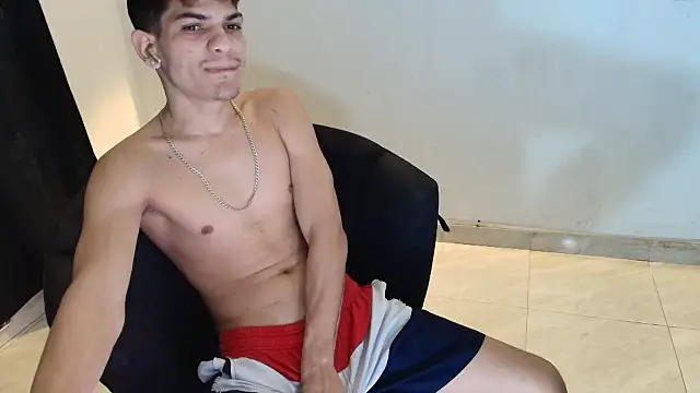 Jesshot bigcock20cm online show from 13, 4, 2026