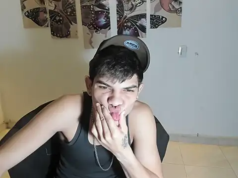 Snapshot of Jesshot_bigcock20cm chatting on 15, 2, 2026 Jesshot bigcock20cm online show from 15, 2, 2026