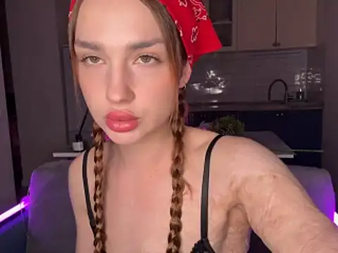 Perry Tiffany online show from 28, 5, 2026