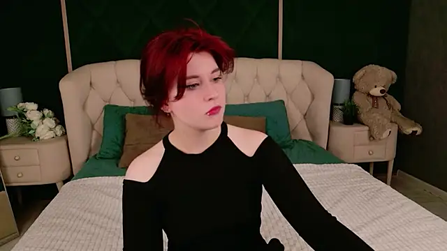 Snapshot of Milana_Bold chatting on 7, 7, 2026 Milana Bold online show from 7, 7, 2026
