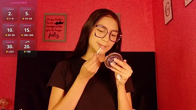 Snapshot of ThinPrincesss chatting on 28, 2, 2026 ThinPrincesss online show from 28, 2, 2026