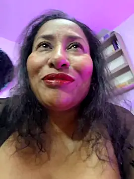 Nyomi browm online show from 14, 2, 2026