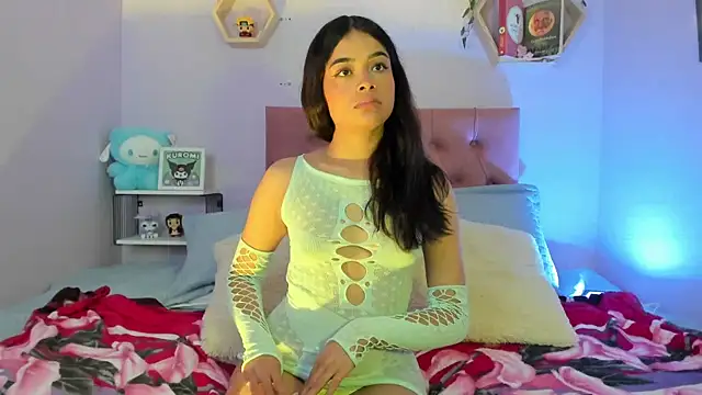 SophieAdamst online show from 16, 2, 2026