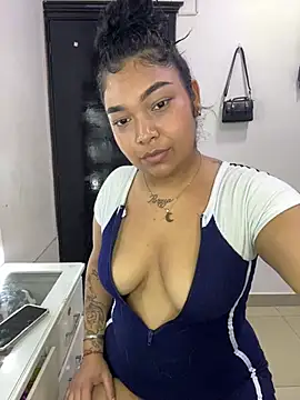 big booty girl online show from 16, 2, 2026