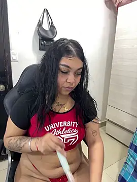 big booty girl online show from 1, 3, 2026