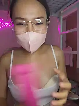 LucyKiss online show from 2, 7, 2026