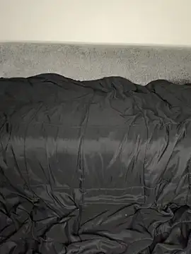 Ebony Queeen online show from 15, 4, 2026