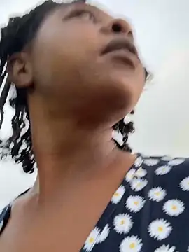 Ebony Queeen online show from 10, 6, 2026