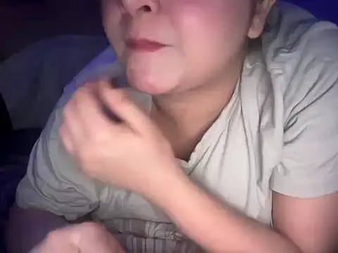 Snapshot of Hersheykaur chatting on 14, 2, 2026 Hersheykaur online show from 14, 2, 2026