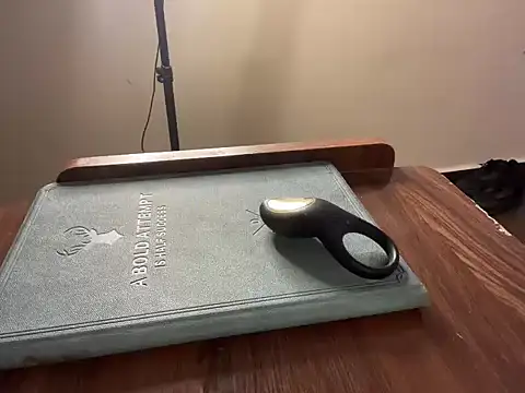 Hersheykaur online show from 11, 3, 2026