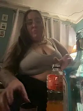 Snapshot of kayleighgirl chatting on 9, 5, 2026 kayleighgirl online show from 9, 5, 2026