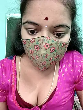 Snapshot of Tamilkannadacouple chatting on 18, 4, 2026 Tamilkannadacouple online show from 18, 4, 2026