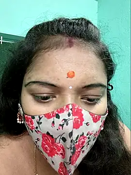 Snapshot of Tamilkannadacouple chatting on 21, 5, 2026 Tamilkannadacouple online show from 21, 5, 2026