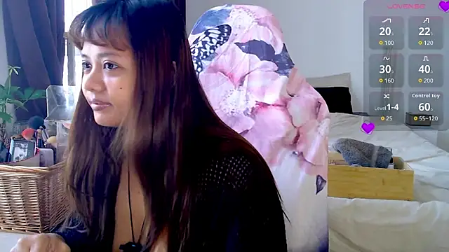 MyAsianWaifu online show from 16, 6, 2026