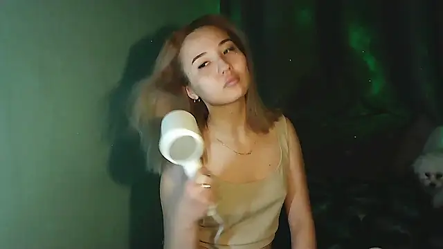 Snapshot of Hazel_4_U chatting on 23, 2, 2026 Hazel 4 U online show from 23, 2, 2026