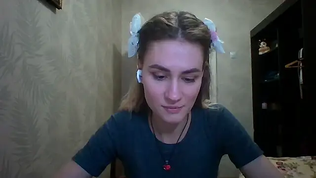 Snapshot of DeanneGilcher chatting on 21, 2, 2026 DeanneGilcher online show from 21, 2, 2026