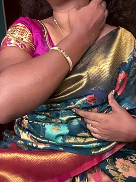 VixenNandhu online show from 30, 7, 2026
