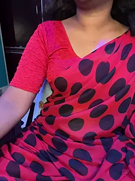 VixenNandhu online show from 4, 5, 2026