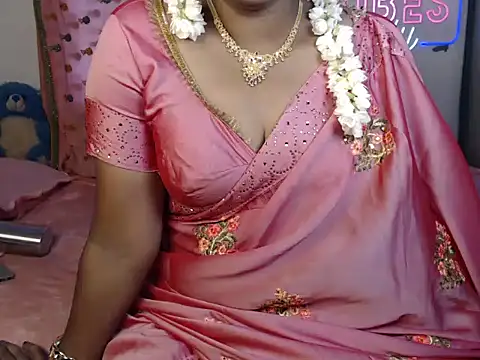 VixenNandhu online show from 26, 6, 2026