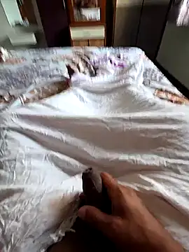 manish 8826 online show from 15, 4, 2026