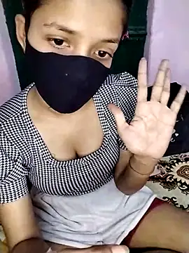 Naina-hott online show from 7, 3, 2026