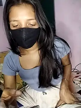 Naina-hott online show from 8, 2, 2026