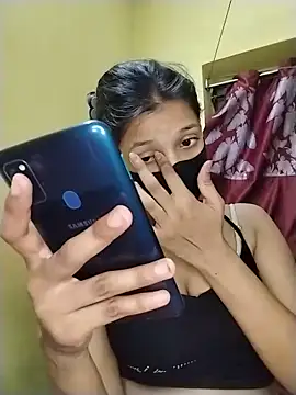 Naina-hott online show from 31, 5, 2026