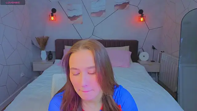  Kiki angel  online show from 29, 4, 2026
