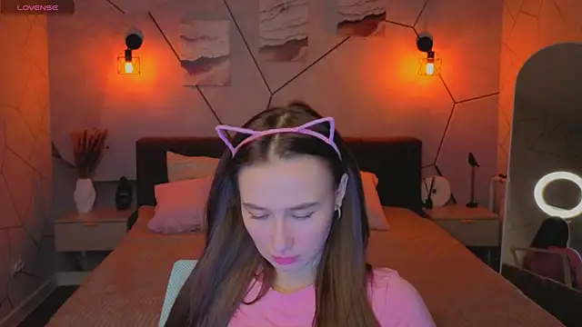  Kiki angel  online show from 23, 3, 2026