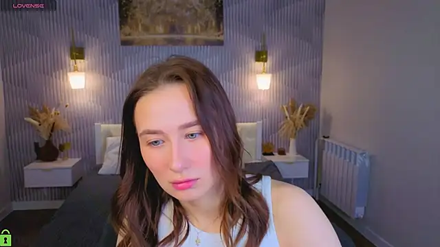  Kiki angel  online show from 2, 5, 2026