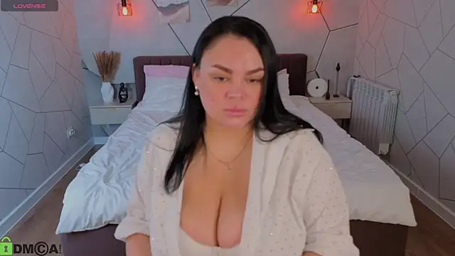 adele crown online show from 10, 2, 2026