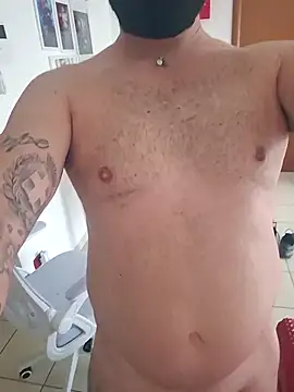 Snapshot of Furnor chatting on 13, 2, 2026 Furnor online show from 13, 2, 2026