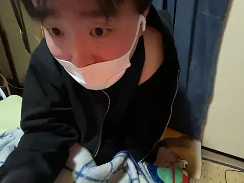 shizuku-kun211 online show from 10, 3, 2026