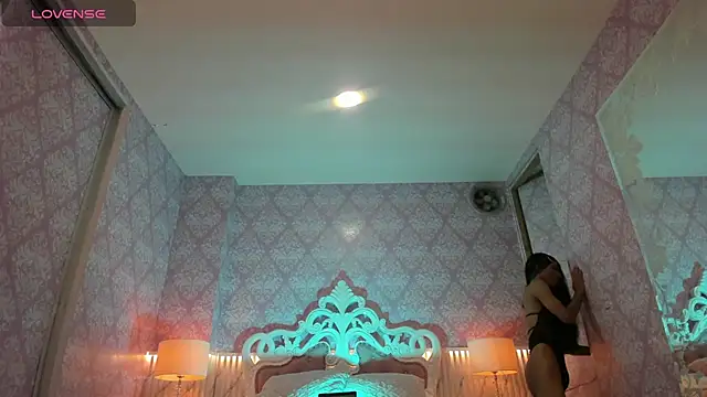 Snapshot of _AdharaSkinny chatting on 27, 2, 2026 AdharaSkinny online show from 27, 2, 2026