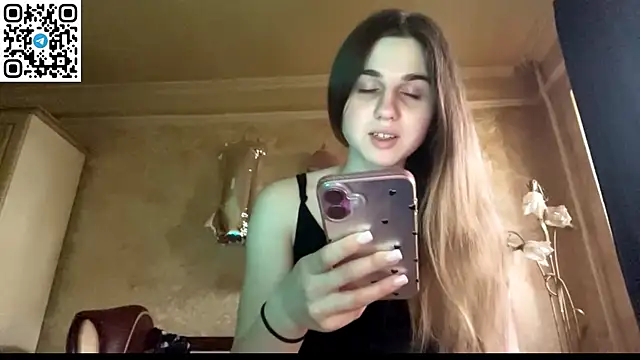 LovelySilk 63 online show from 17, 5, 2026