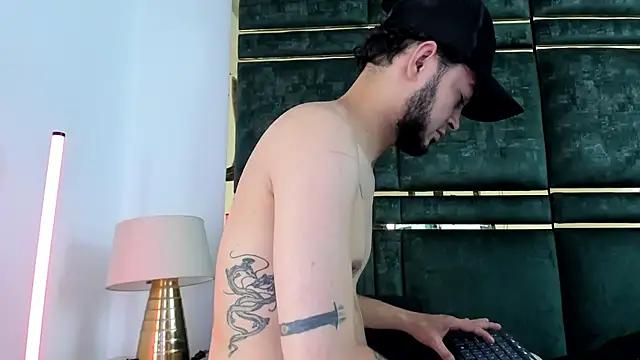 GaelyCoral online show from 12, 3, 2026