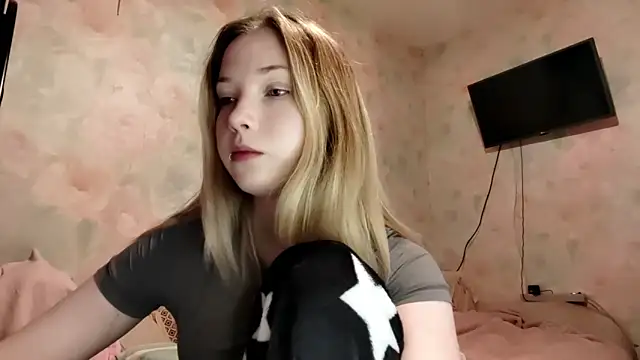 TiaBIanks online show from 1, 4, 2026