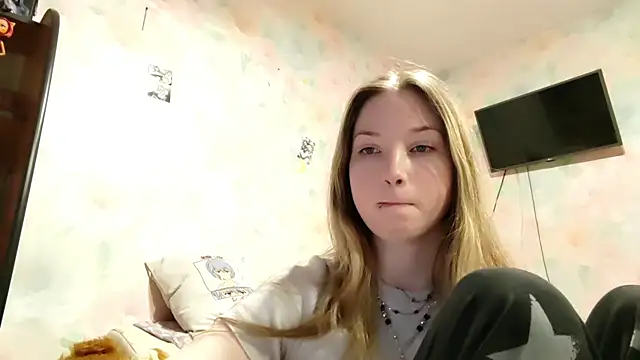 Snapshot of TiaBIanks chatting on 18, 2, 2026 TiaBIanks online show from 18, 2, 2026