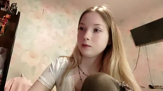 TiaBIanks online show from 2, 4, 2026